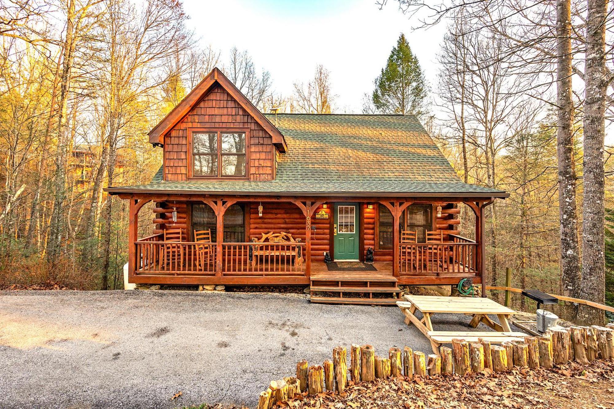 Peaceful Forest - Hot Tub, Relax & Explore