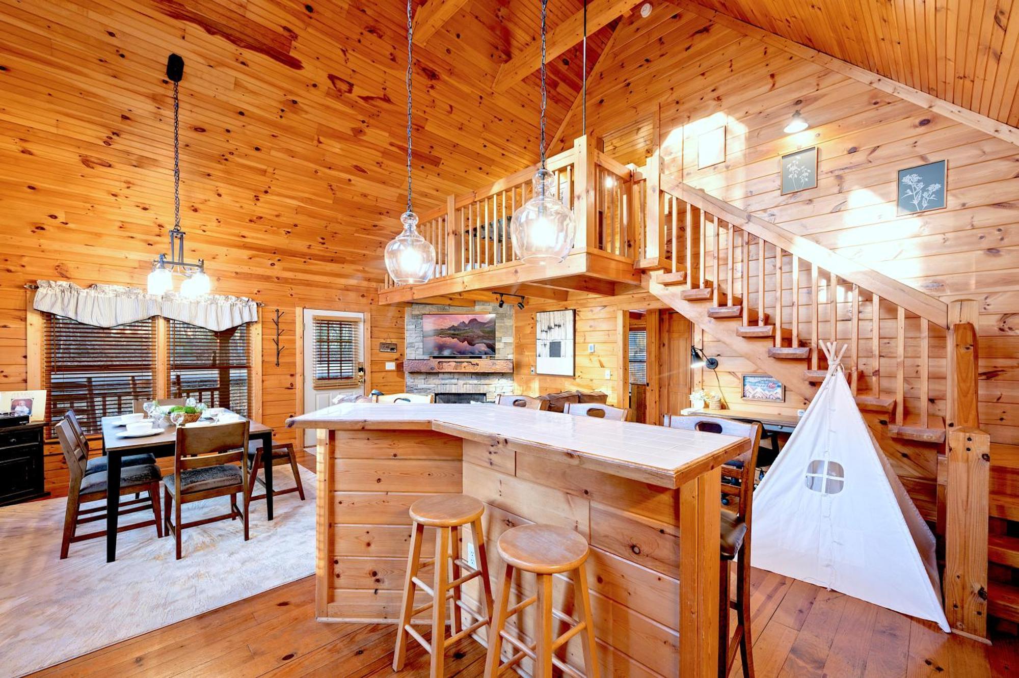 Peaceful Forest - Hot Tub, Relax & Explore Ferienhaus *